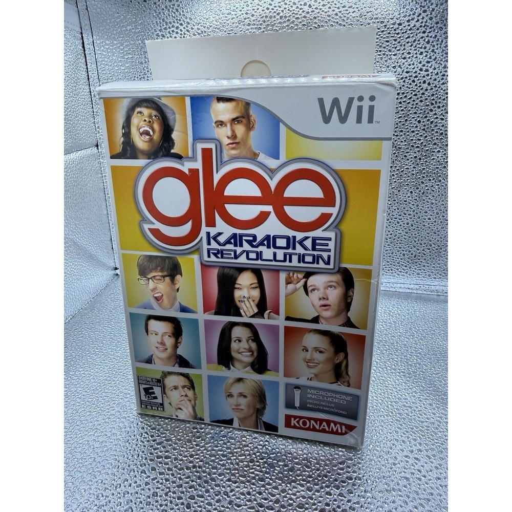 Karaoke Revolution: Glee Nintendo Wii V.2